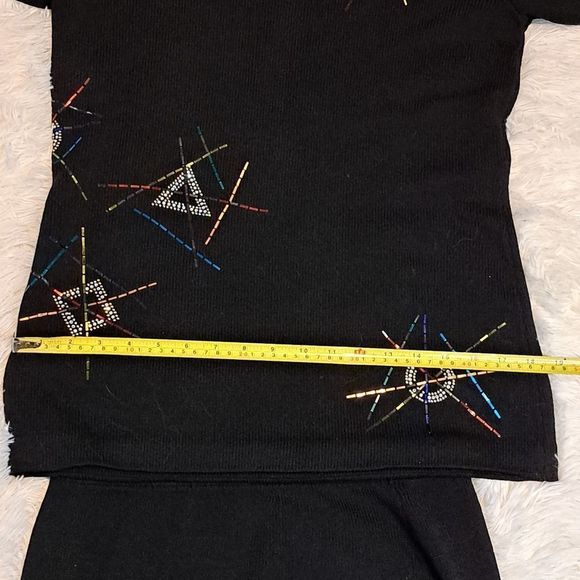 Vintage St. John Beaded Outfit - Picture 12 of 14